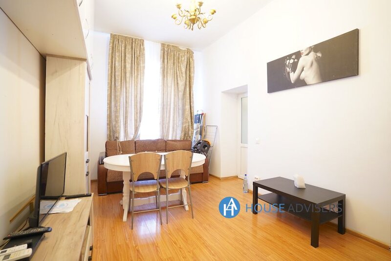 Unirii, inchiriere apartament 2 camere in vila,